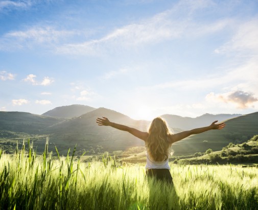 young woman having a fresh morning outdoor